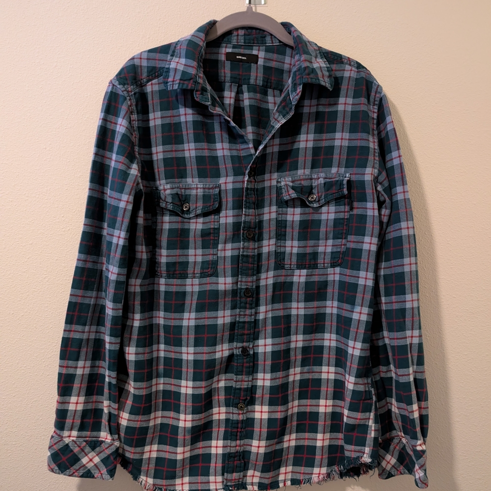 Men's Plaid Button-Up Shirt